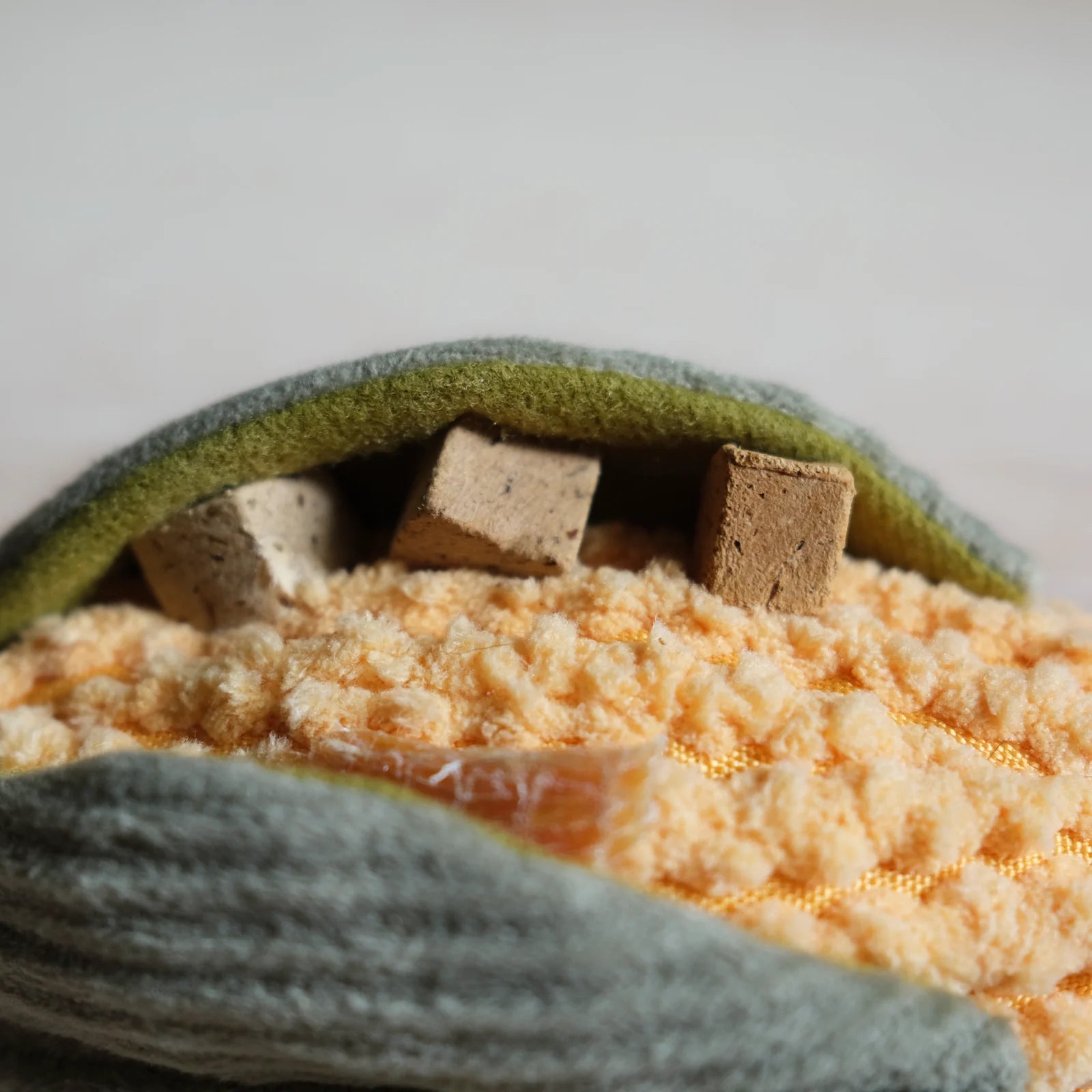 Lambwolf Leek & Corn Toy Set