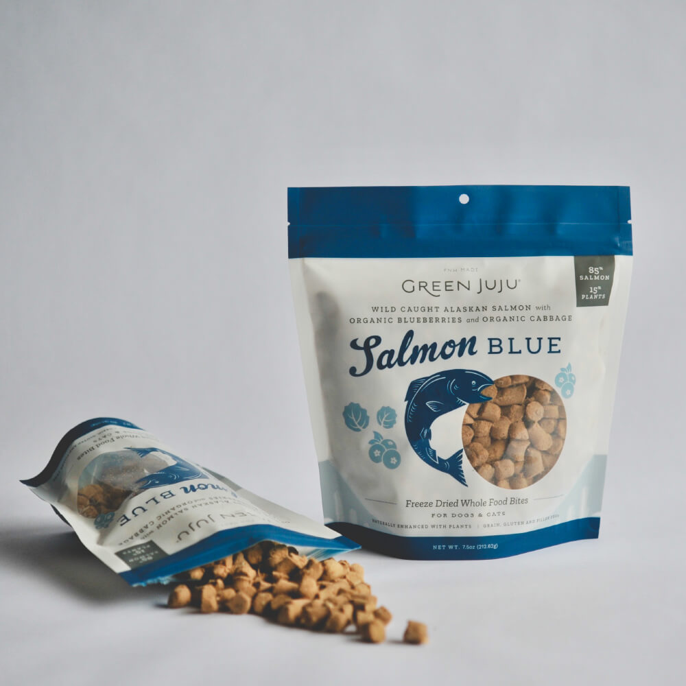 Green Juju Freeze-dried Treat/Topper | Salmon Blue