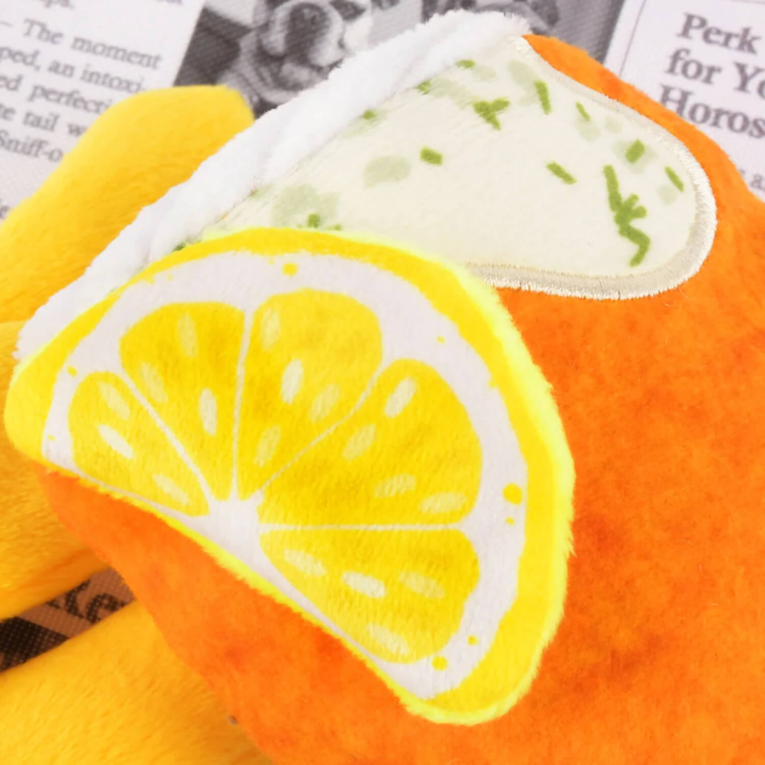 PLAY International Classic Fish & Chips Toy