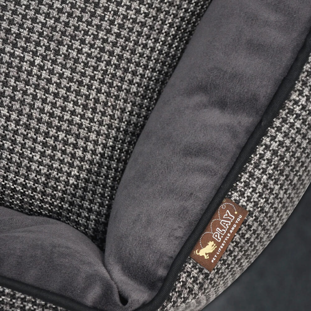 PLAY Houndstooth Lounge Bed