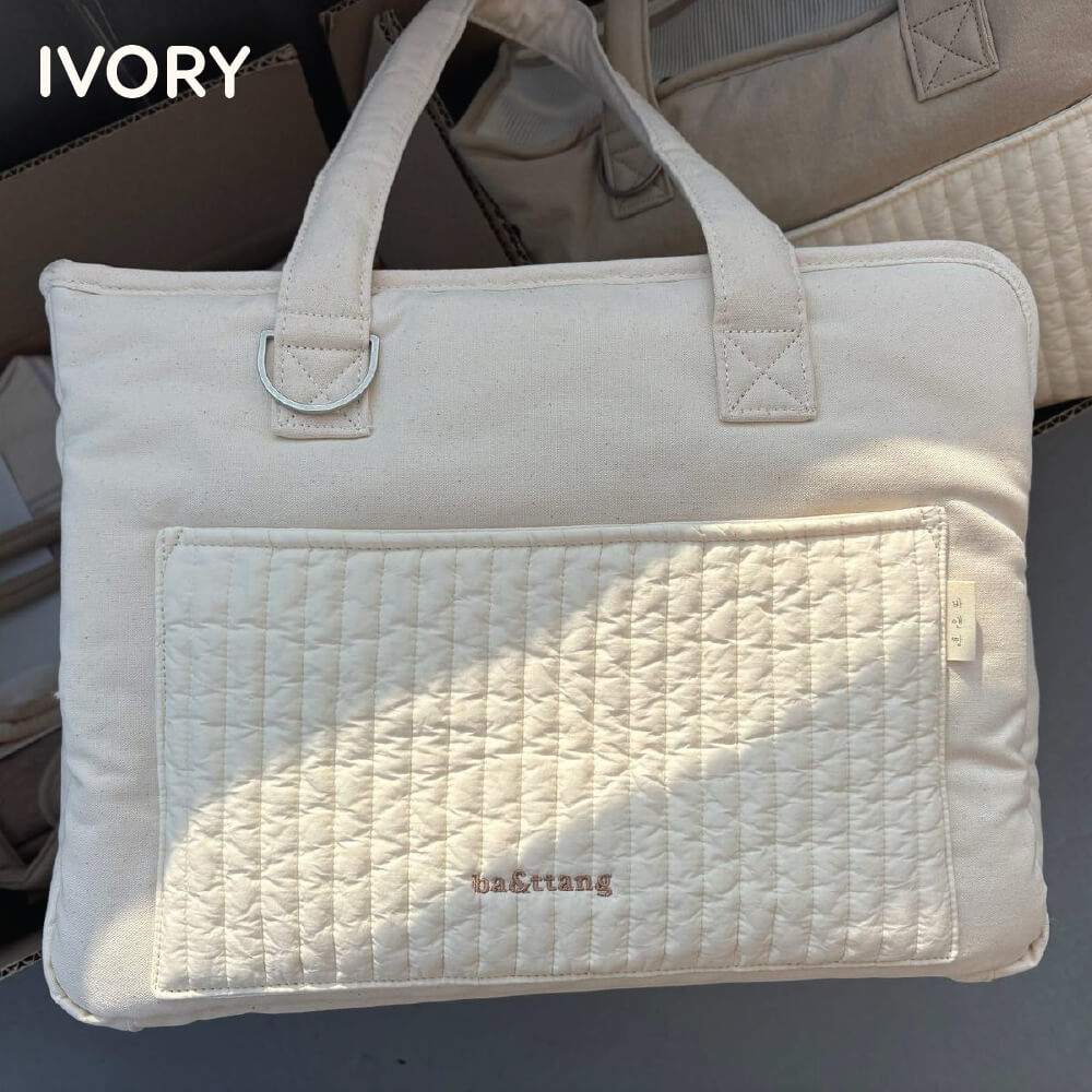 ba&ttang Quilted Pocket Pet Carrier