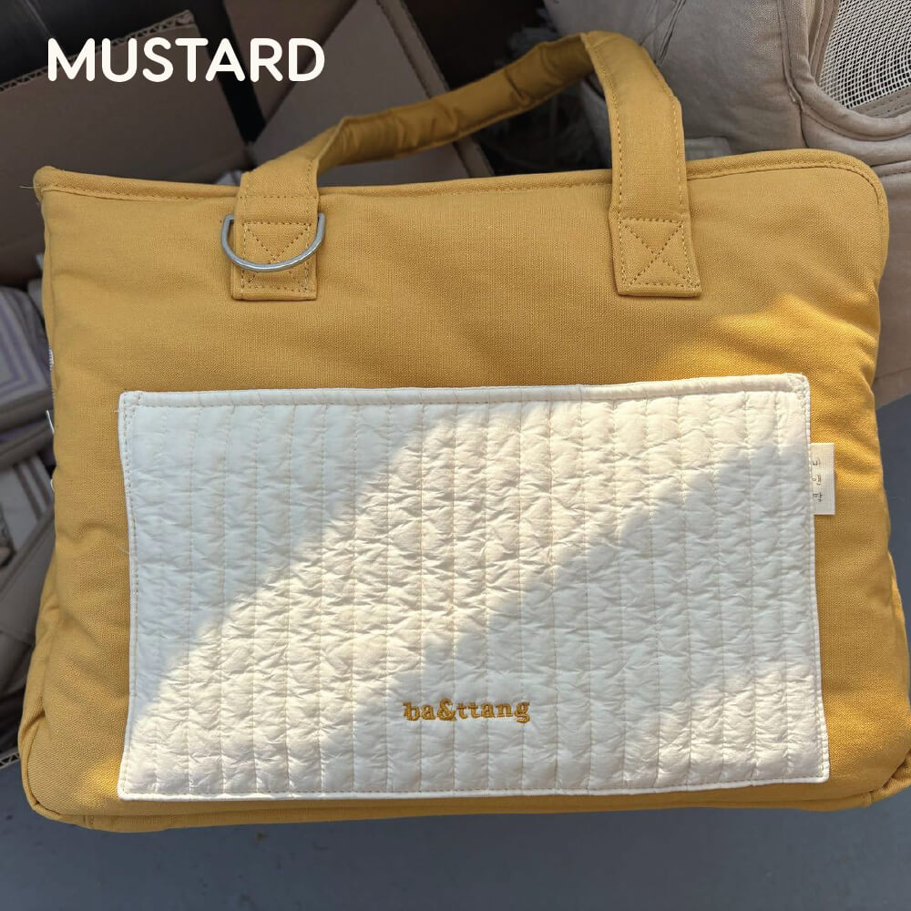 ba&ttang Quilted Pocket Pet Carrier