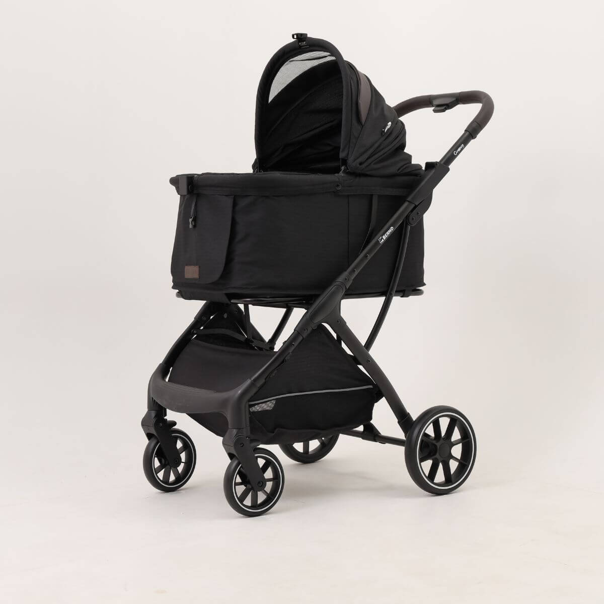 Bernd Pets Autofold Groove Pet Stroller in Onyx Black against a white background.