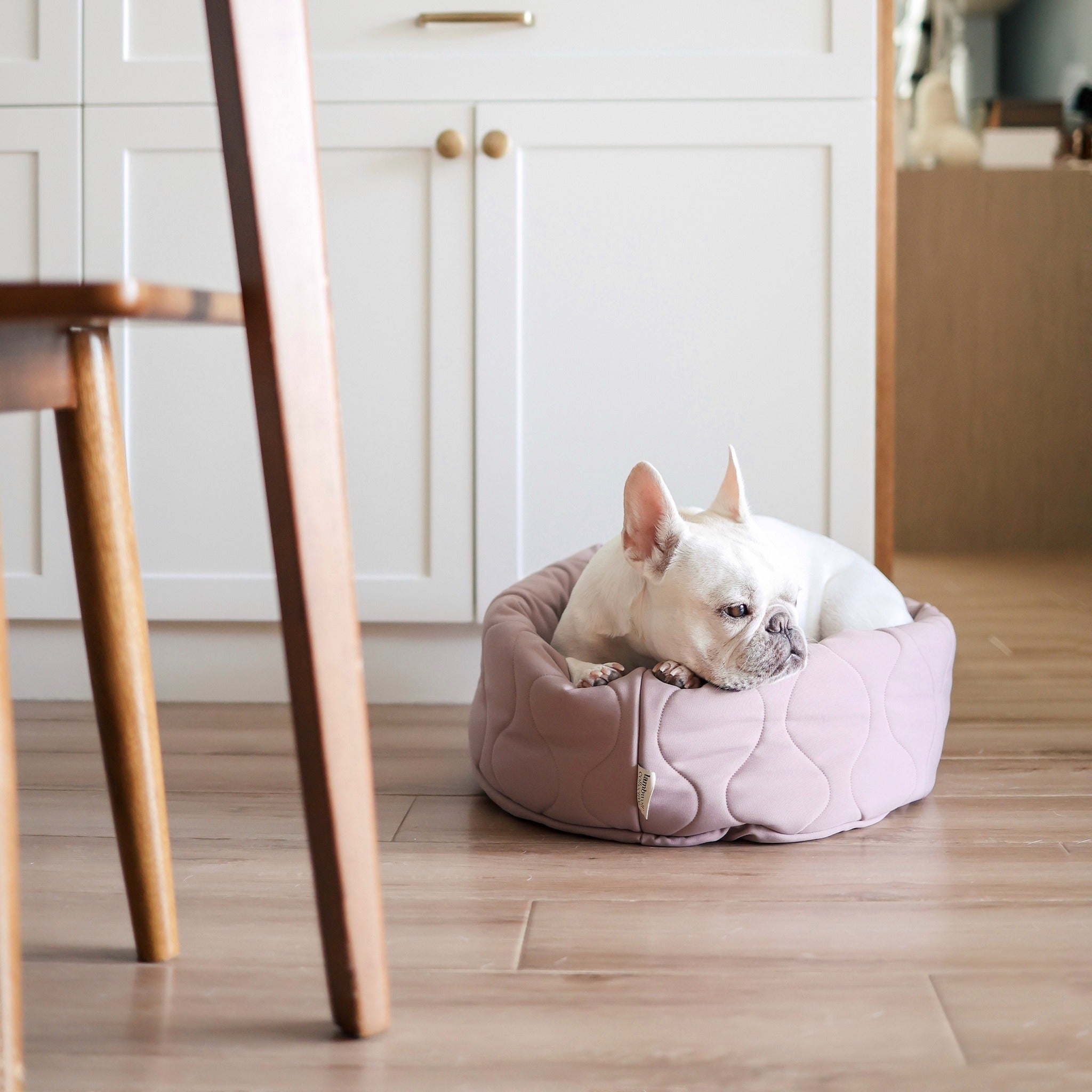 Lambwolf TAART Reversible Donut Bed