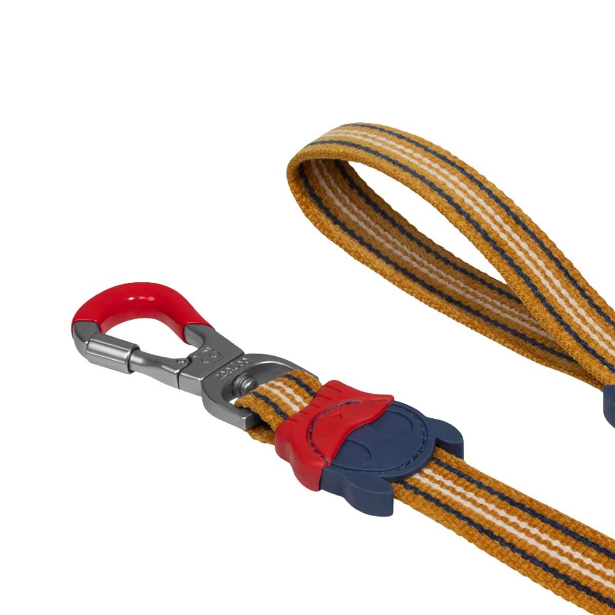 zee.dog velvet vibes leash misfit against a white background.