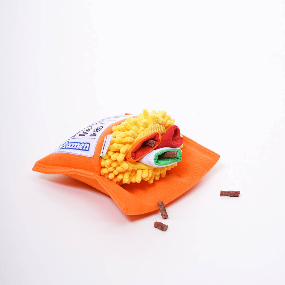 HOWLPOT Spicy Ramen Nose Work Toy