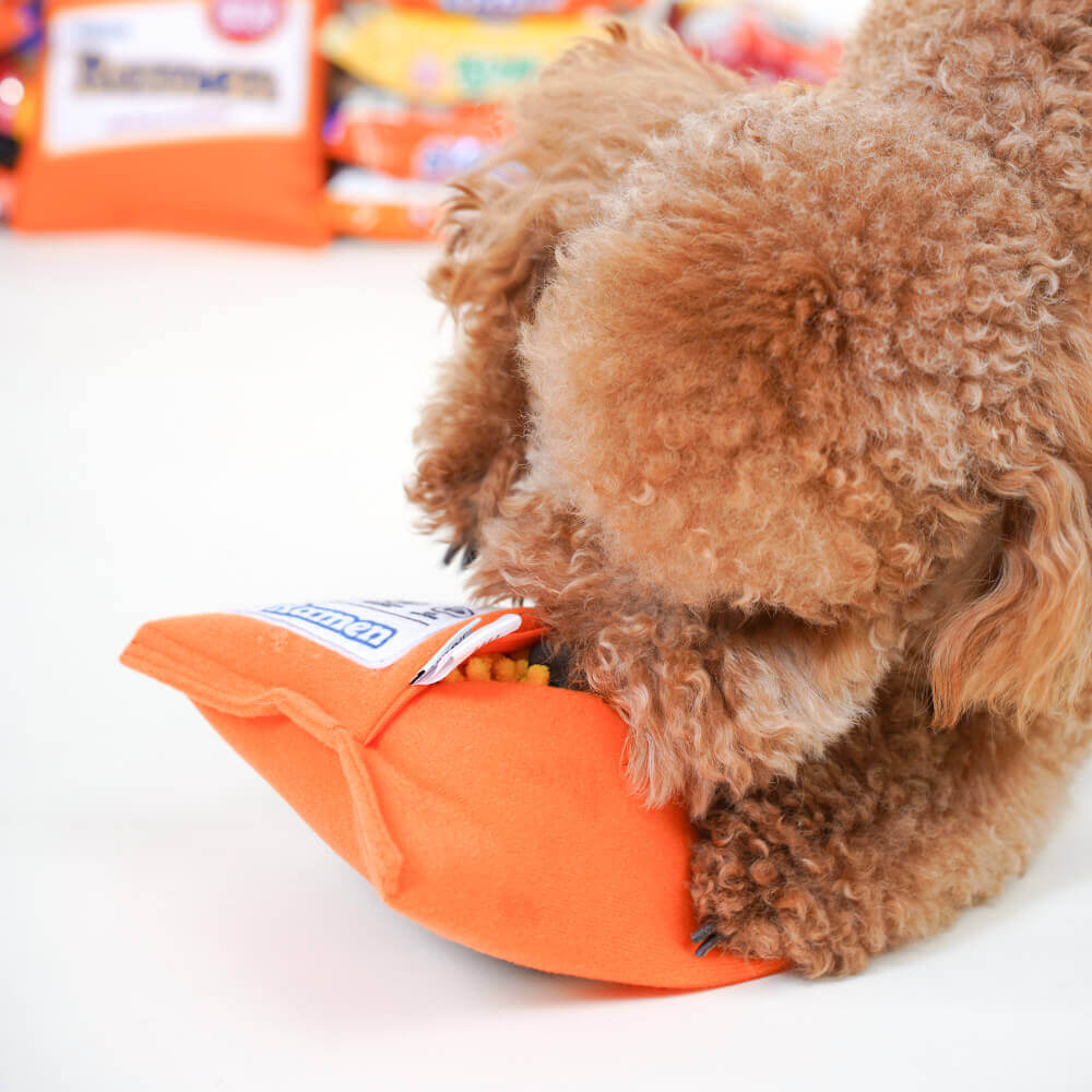 HOWLPOT Spicy Ramen Nose Work Toy