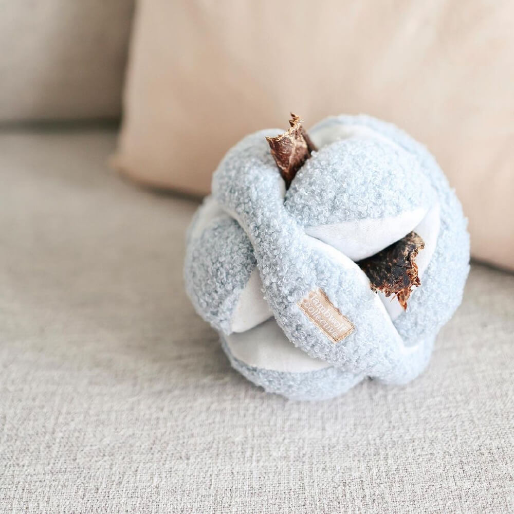 Lambwolf MONTI Snuffle Ball