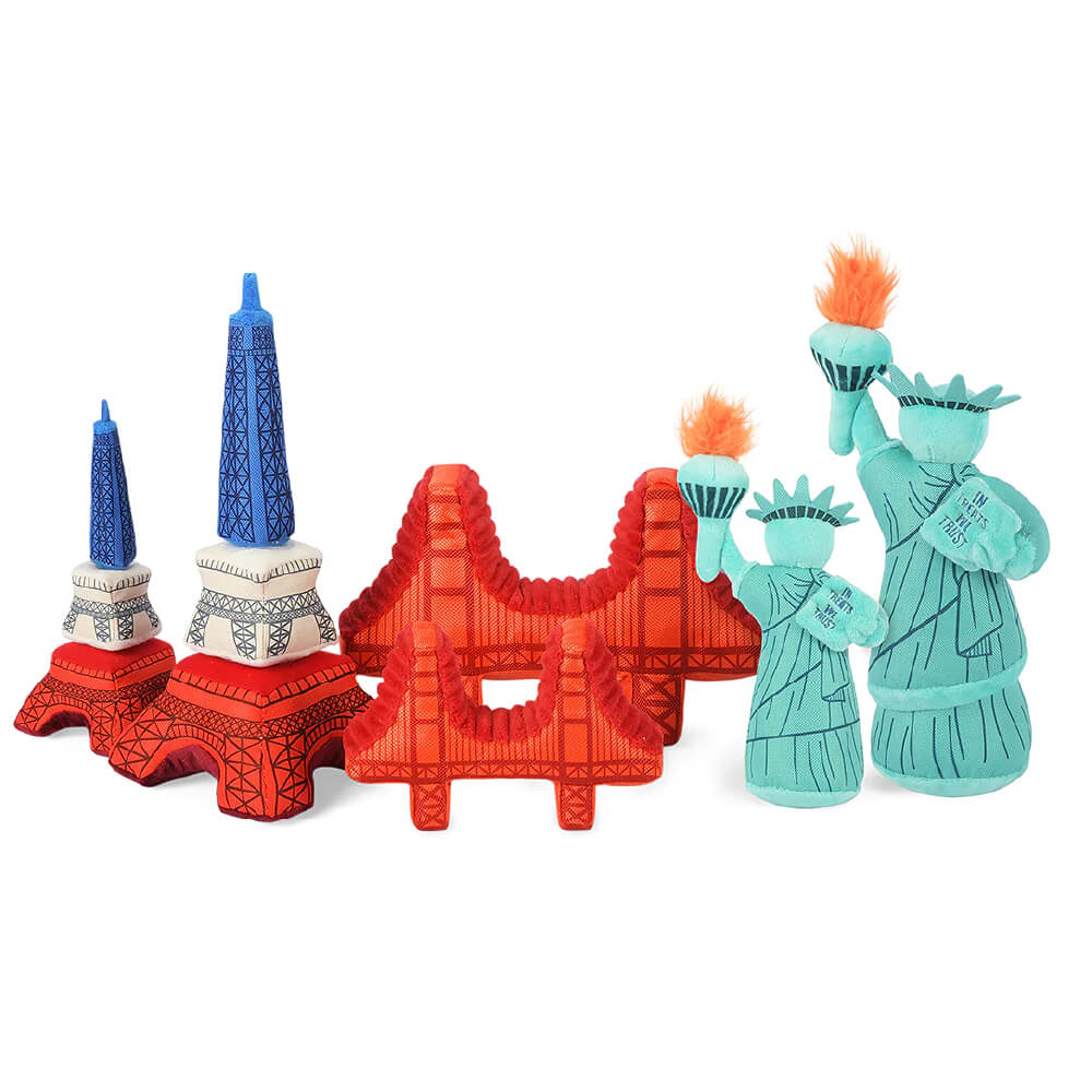 PLAY Totally Touristy Eiffel Tower Toy