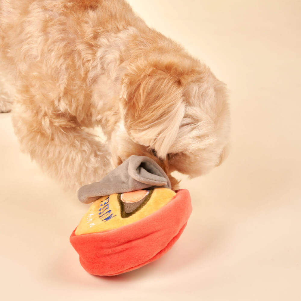 the furryfolks Tinned Mussel Nosework Toy