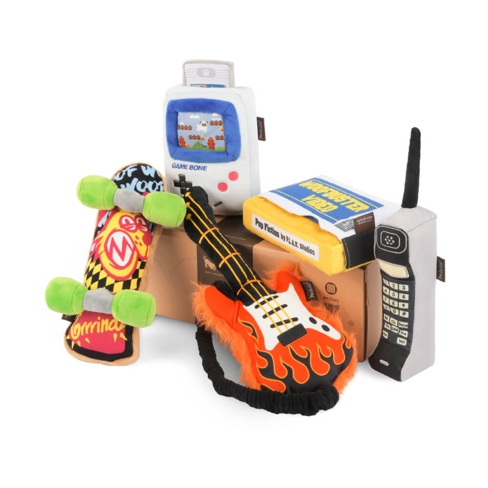 PLAY 90s Classic Block Phone Toy