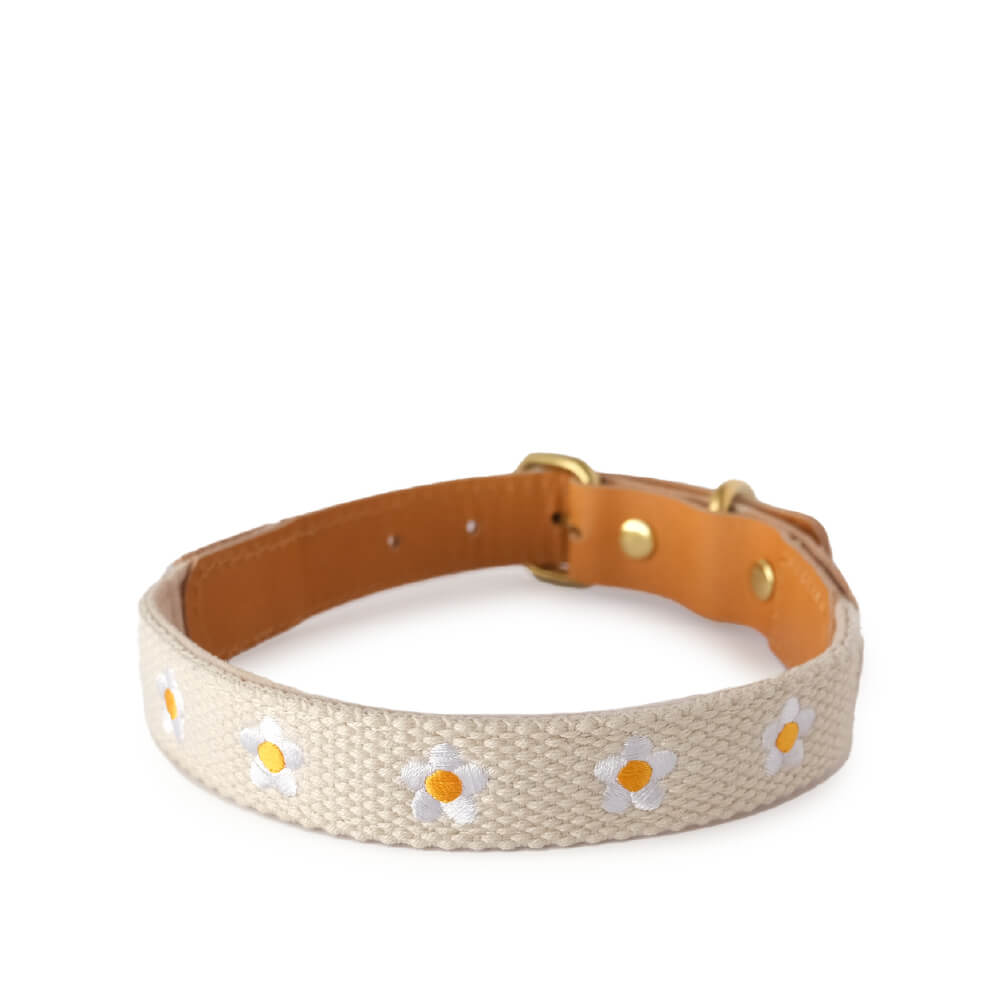 Som Studio Daisy Collar | Beige