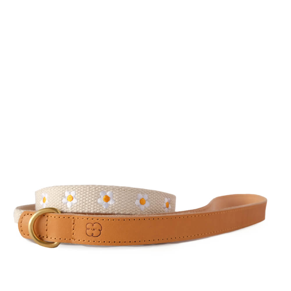 Som Studio Daisy Leash | Beige