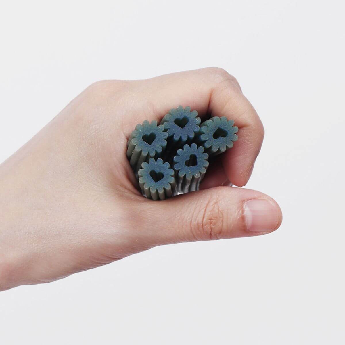 Arlo Kitchen ArloChew Denti Blue Small against a white background. 