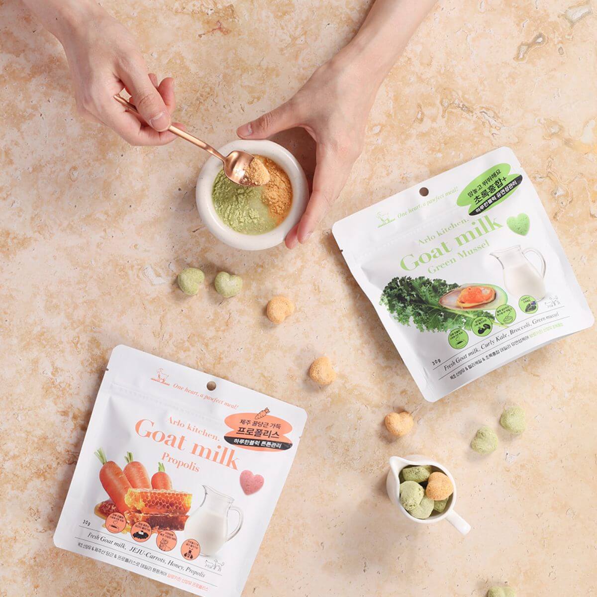 Arlo Kitchen Goat Milk Green Mussel Treats and Propolis.