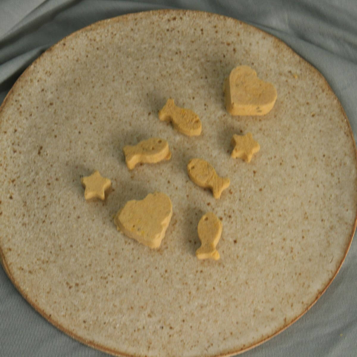 In Good Thyme Goldfish Crackers on a plate.