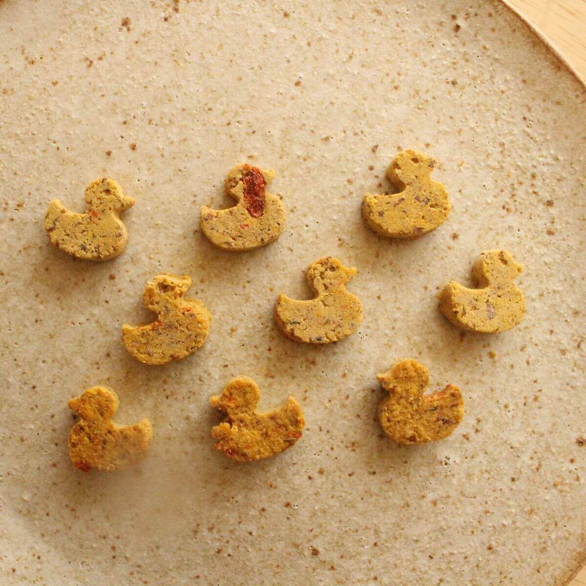 In Good Thyme Kitty Quack on a plate.