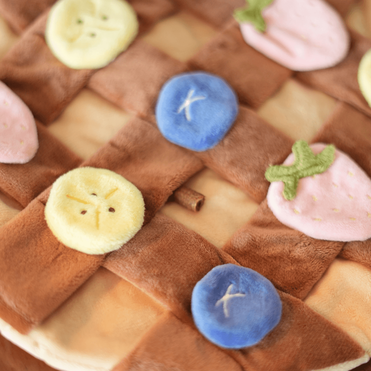 pups and bubs fruity delight crepe snuffle mat close up shot.