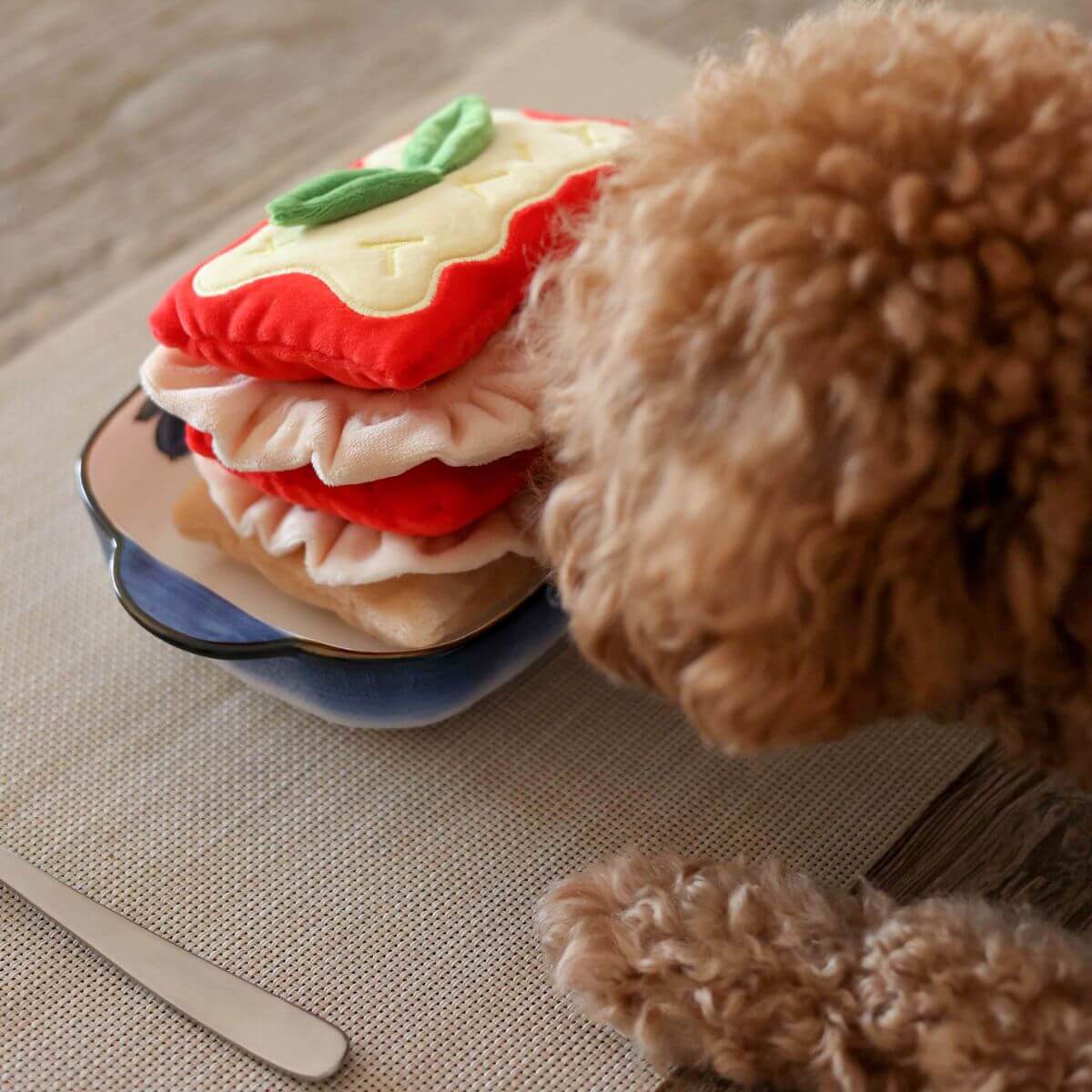 Pups & Bubs Lasagna Nosework Toy