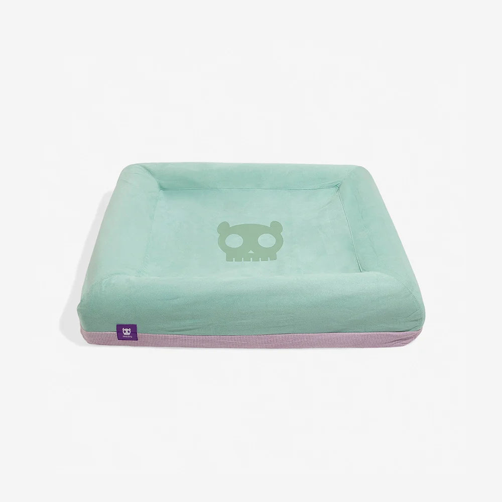 Zee.Dog Bed Cover | Lotus