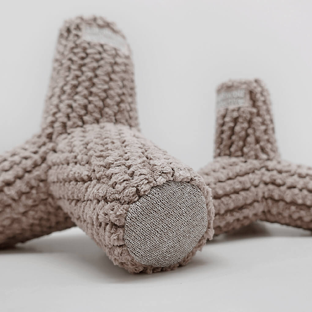 Lambwolf Tetrapod Toy | BREUER - Vanillapup Online Pet Store