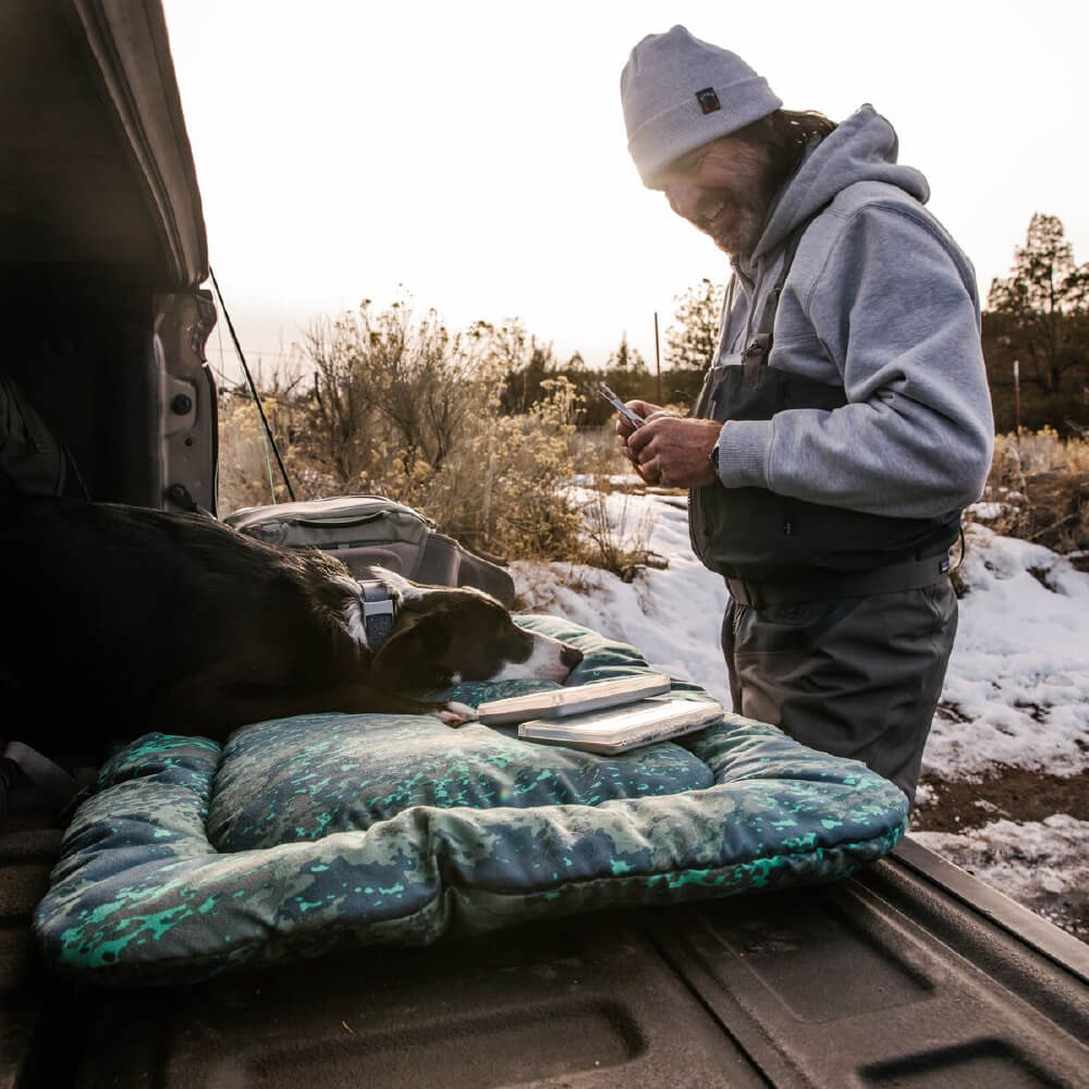 Ruffwear Basecamp™ Lightweight Portable Dog Bed - Vanillapup Online Pet Store