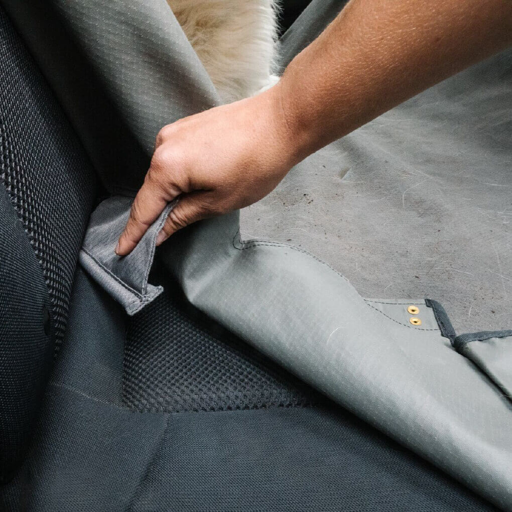 Ruffwear Dirtbag™ Car Seat Cover - Vanillapup Online Pet Store