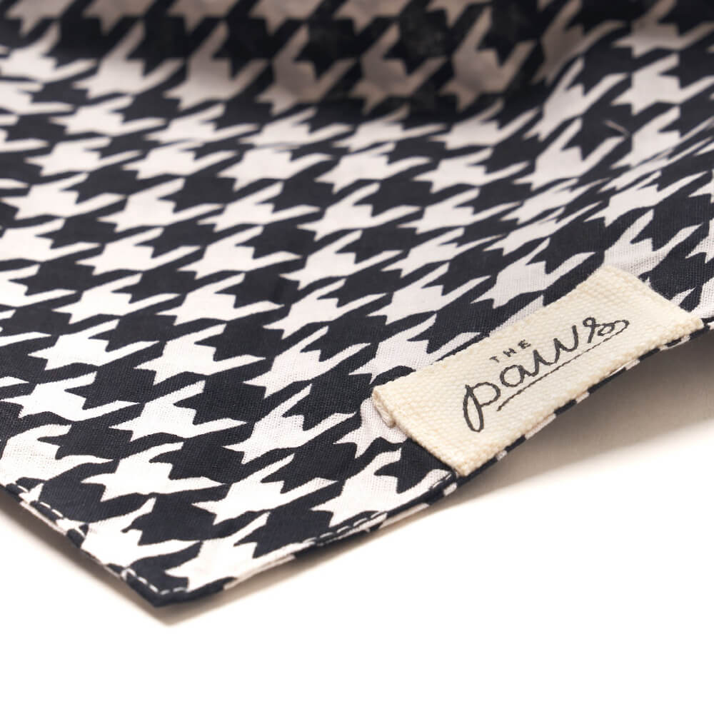 The Paws Bandana | Classic Houndstooth - Vanillapup Online Pet Store
